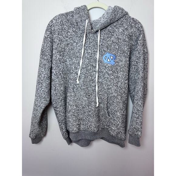 North Carolina Tar Heels Women's Relaxed Fit Sherpa Pullover Hoodie Size Medium - Picture 2 of 13